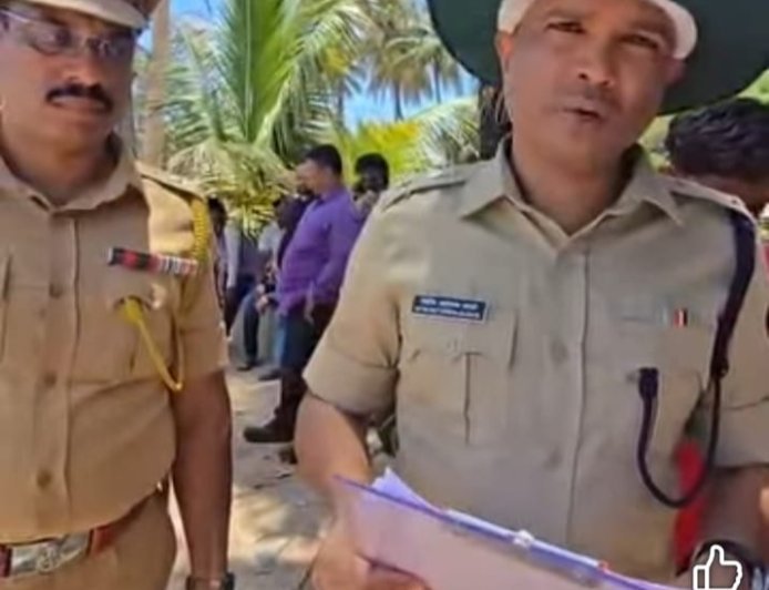 बीडकीनचे 5 युवक समुद्रात बुडाले, प्रशासनाकडून शोधकार्य सुरू