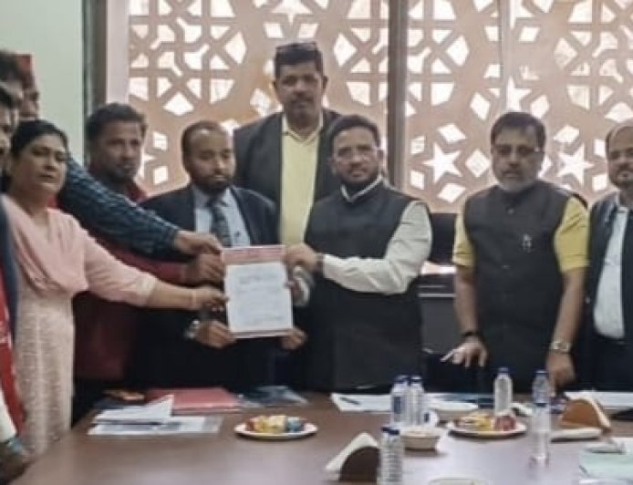 अल्पसंख्याक आयुक्तालय व मार्टीत वक्फ बोर्डाचे कर्मचारी प्रतिनियुक्तीवर, समाजवादीचा विरोध