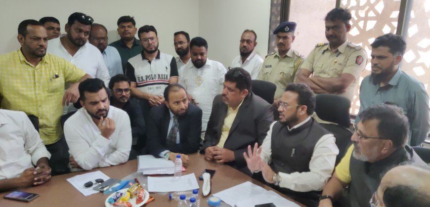 वक्फ बोर्डाच्या बैठकीत एमआयएमचा राडा, स्मार्ट सिटी कार्यालयात वक्फचे कार्यालय हलवण्याचे आश्वासन...!