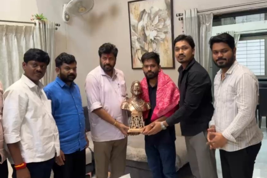 भाजपा विरोधी भूमिका मांडणा-या सिजेपी नेते अभिजित दिपके यांच्या घरी बच्चू कडू, राजकीय चर्चांना उधाण...!