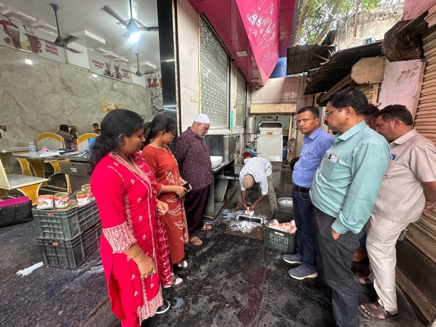 पैठण गेट परिसरातील प्रसिद्ध लकी ज्यूस सेंटर व फ्रेश ज्यूस सेंटरवर एफडिएची धडक कारवाई...!
