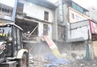 शहरातील आणखी 5 धोकादायक इमारतींवर फिरला महापालिकेचा बुलडोझर, 2 दिवसांत 10 इमारती जमीनदोस्त