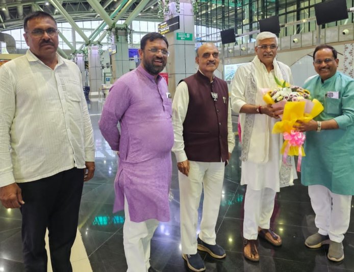 अजिंठा-वेरूळ पर्यटन विकास व आंतरराष्ट्रीय विमानसेवेवर भर देणार - केंद्रीय पर्यटन मंत्री गजेंद्र सिंह शेखावत