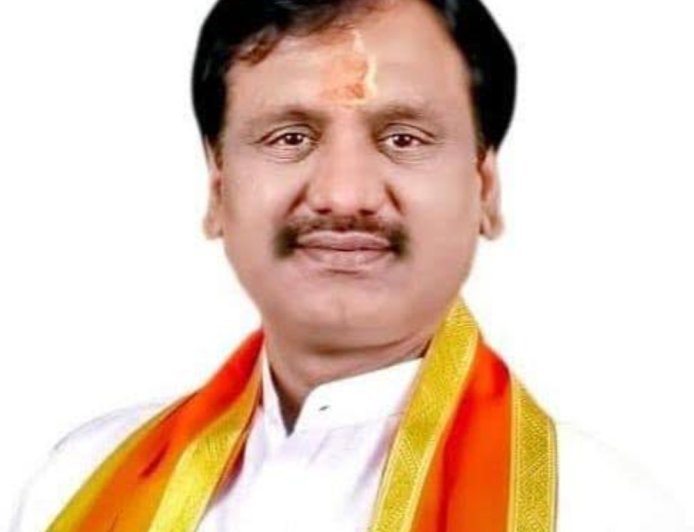 अपात्र नगरसेवकांची चौकशी करण्याची आमदार अंबादास दानवे यांची मागणी...!