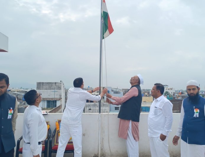 एकता एज्युकेशन, कल्चरल सोसायटीच्या सर्व शाळांमध्ये स्वातंत्र्य दिन उत्साहात साजरा...