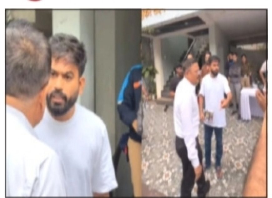 पोलिस अधिकाऱ्याशी अभिजित दिपके यांची शाब्दिक चकमक उडाली, म्हणाले तुम्ही कोण मला सांगणारे कोणाला भेटायचे कोणाला नाही...!