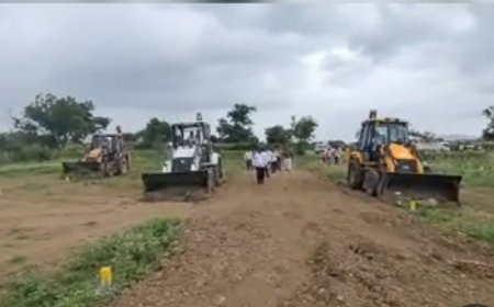हर्सुल मध्ये 8 एकरांवरील 700 अनधिकृत प्लाॅटवर मनपाचा हातोडा...!