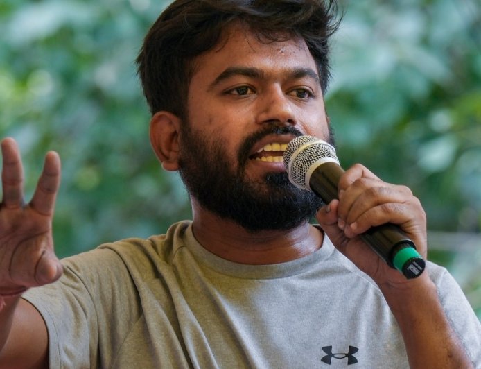 "स्कूल ठीक करो"अभियानाला यश, सरकारी शाळांच्या दुरुस्तीचे तातडीने निघाले आदेश...!