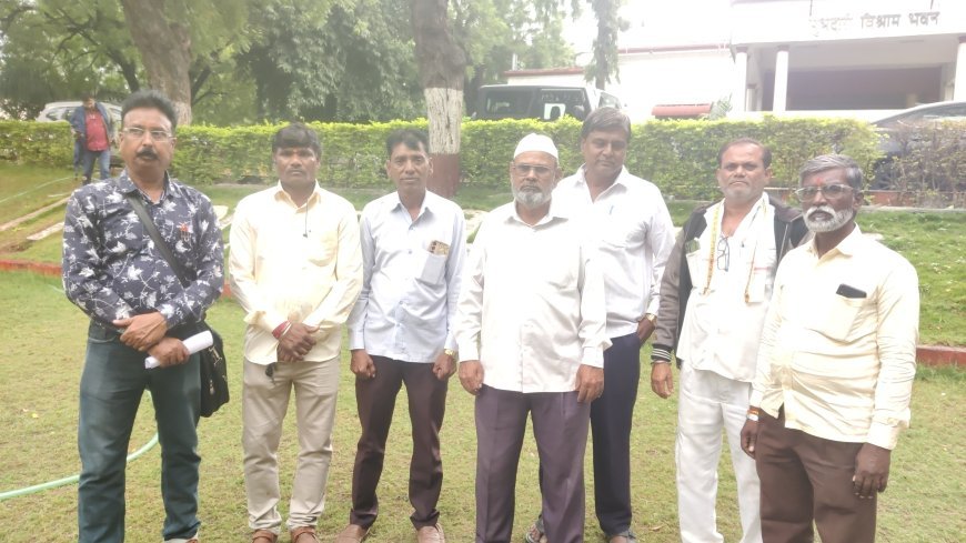 बाईक टॅक्सी विरोधातील आंदोलनाला यश आता रिक्षाचालकांची मीटर दरवाढ करण्याची मागणी...!