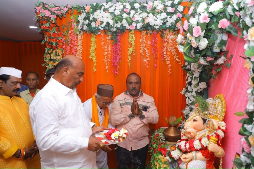 श्री गणेश महासंघाच्या "श्री"ची खा.संदिपान भुमरे यांच्या हस्ते प्रतिष्ठापना तर आ.अंबादास दानवे यांच्या हस्ते आरती...