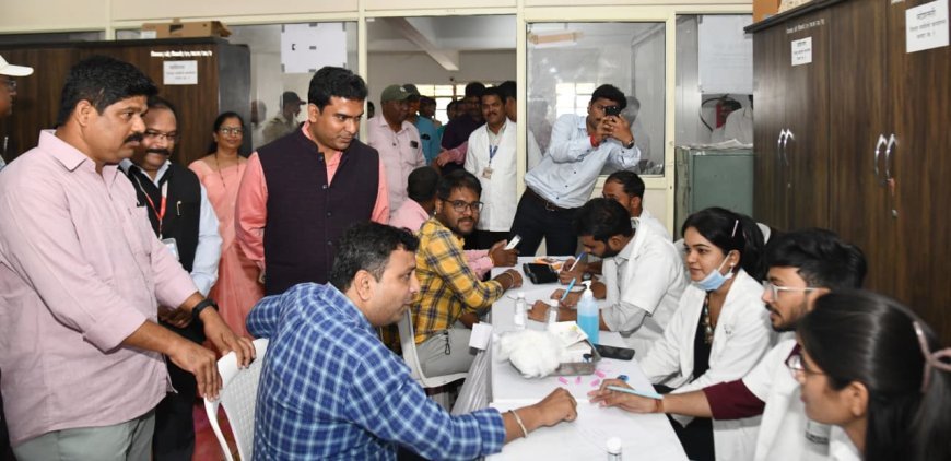 जिल्हा माहिती कार्यालयाच्या वतीने पत्रकारांची आरोग्य तपासणी शिबिर यशस्वी...
