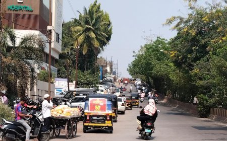 रोशन गेट वर धडक कारवाई मग एमजीएम रोडवर कारवाई कधी...?