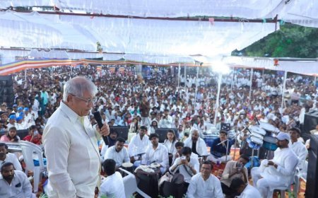 मतदानाच्या माध्यमातून स्वातंत्र्य हिरावण्याचा प्रयत्न हाणून पाडा - अॅड बाळासाहेब आंबेडकर