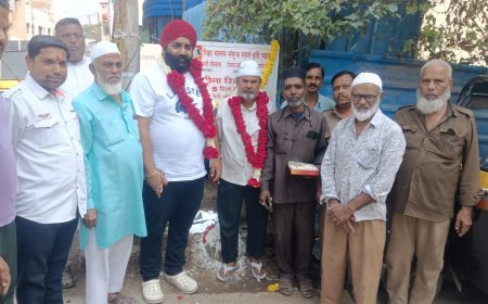 फाजलपूरा येथे रिक्षा स्टँडचे उद्घाटन, रिक्षाचालकांच्या समस्या सोडविण्याचे नवीन ओबेरॉय यांचे आश्वासन...