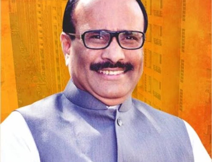 सक्तीच्या कर्जवसूलीला चाप, नांदेडचे पालकमंत्री अतुल सावे यांचे कठोर निर्देश