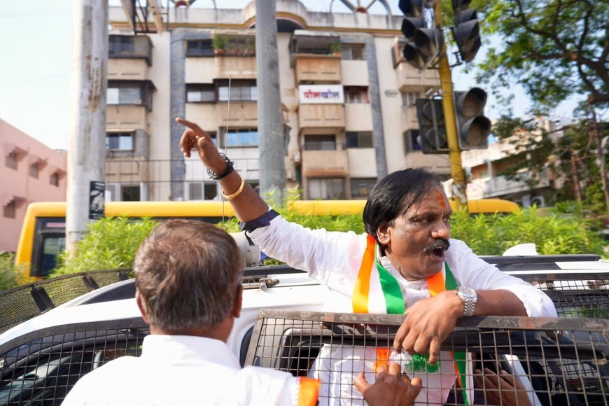 शिवसेनेचे रास्ता रोको आंदोलन,  अंबादास दानवे यांना पोलिसांनी घेतले ताब्यात