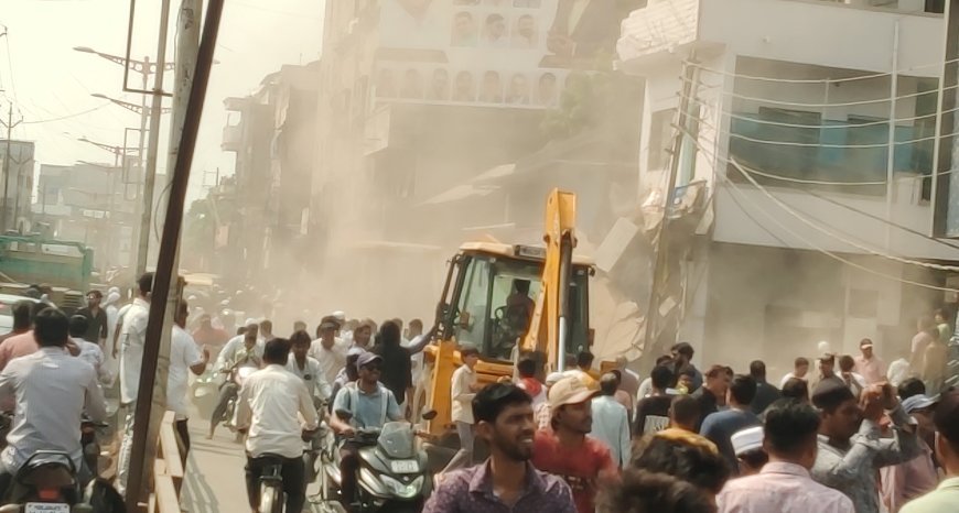 अतिक्रमण कारवाई, रोशनगेटचा श्वास मोकळा, यानंतर कटकट गेट व जीन्सी रोडवर कारवाई...!