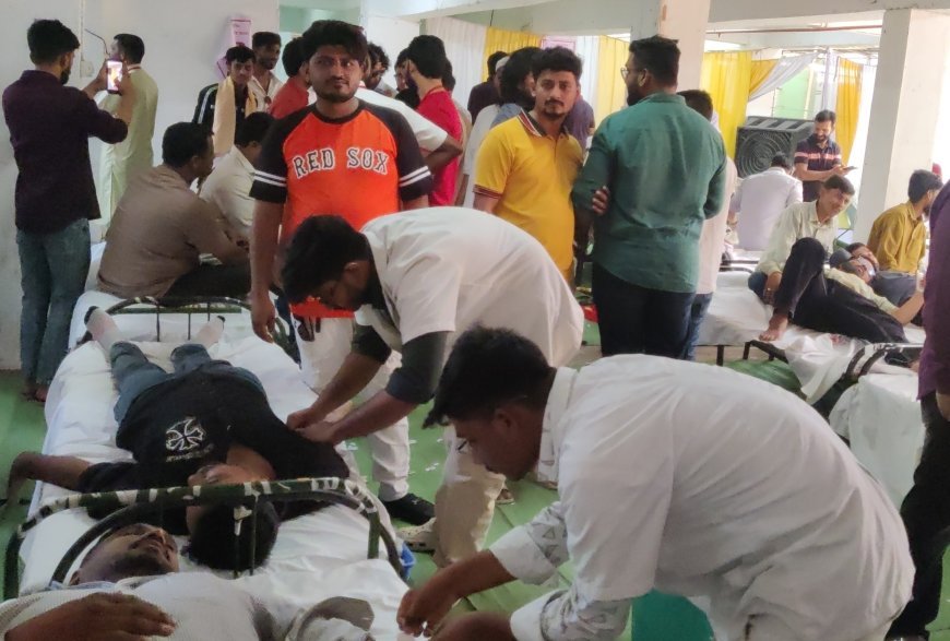 सहारा फ्रेंड्स फाऊंडेशनच्या रक्तदान शिबीरात विक्रमी रक्तदान, 515 रक्तदात्यांचा प्रतिसाद